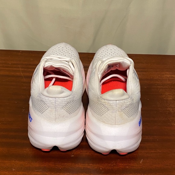 Brooks Glycerin Max Women’s 7.5 M White Black Diva Pink Running Road Sneakers - Picture 2 of 8